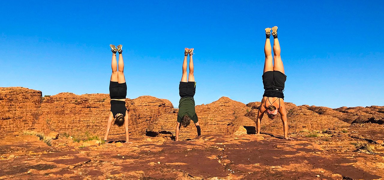 Australien_outback_håndstand